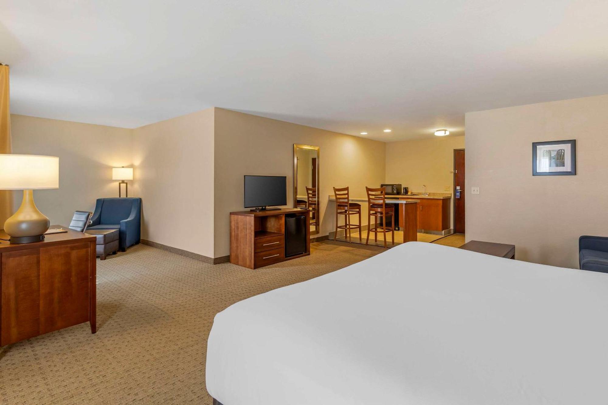 Comfort Inn & Suites Gillette Near Campbell Medical Center エクステリア 写真
